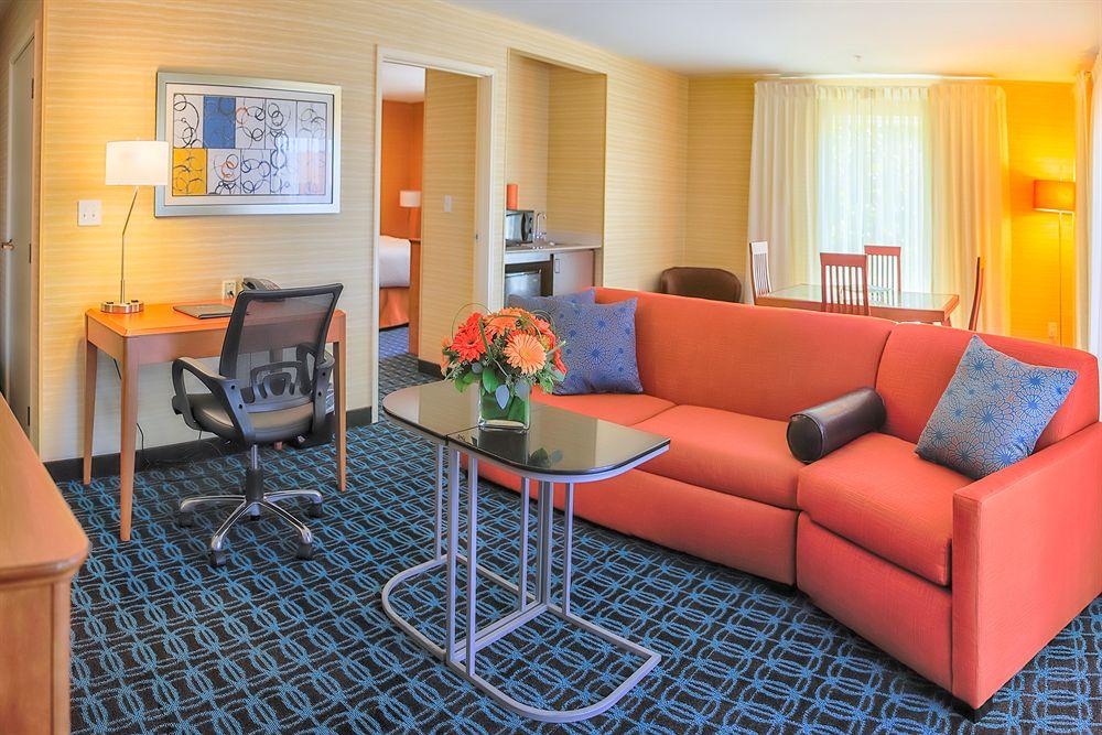 Fairfield Inn And Suites By Marriott San Jose Airport Εξωτερικό φωτογραφία