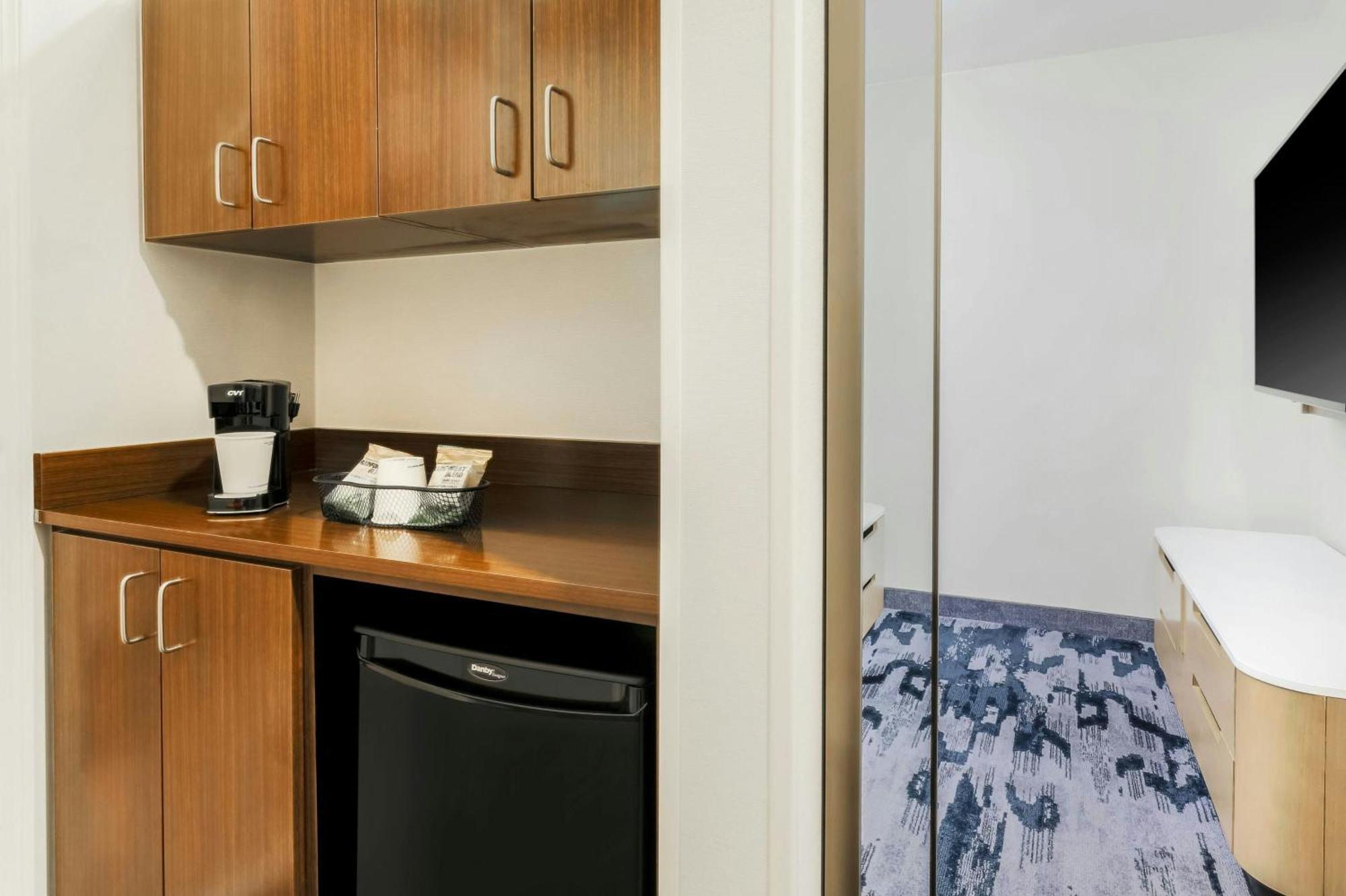 Fairfield Inn And Suites By Marriott San Jose Airport Εξωτερικό φωτογραφία